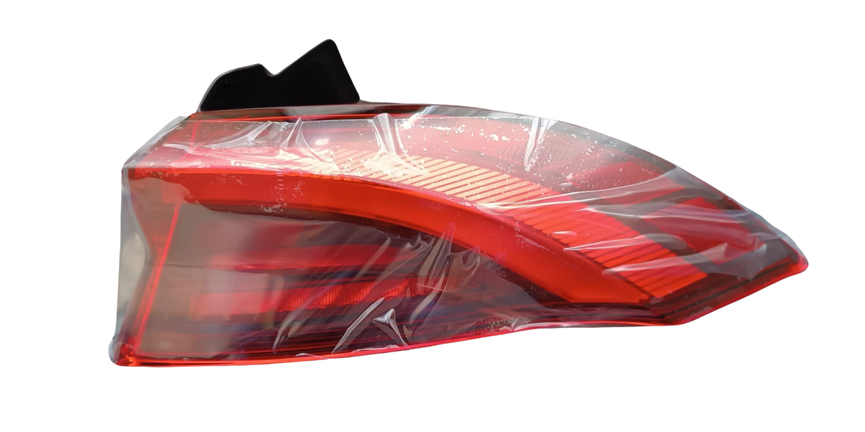 MASERATI GRECALE Fanale Posteriore Esterno Destro 2022> 670157329