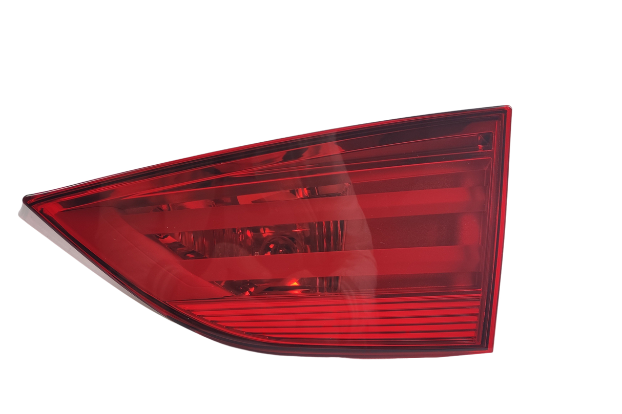 BMW X1 Feu arrière intérieur d'origine droit 63212992480